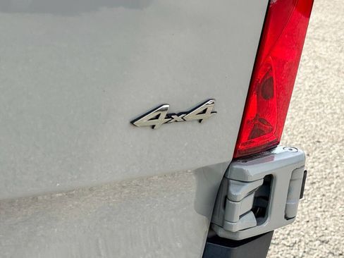 Used 2022 Mercedes-Benz Sprinter 2500 image 16