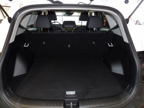 Used 2024 Kia Seltos EX AWD/4WD image 19