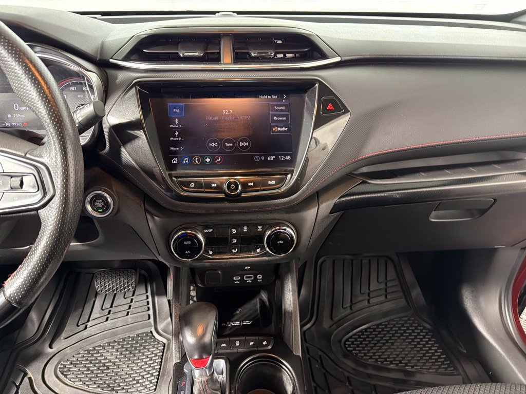 Used 2022 Chevrolet TrailBlazer RS w/ Technology Package FWD image 15