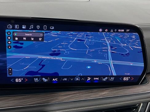 New 2025 Chevrolet Suburban Premier image 13