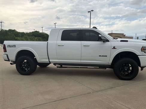Used 2020 RAM 2500 Laramie w/ Night Edition AWD/4WD image 28