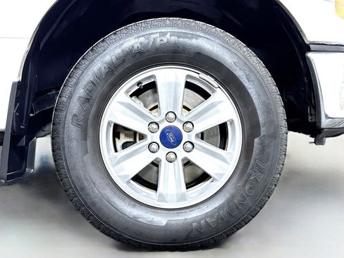 Used 2017 Ford F150 XLT w/ Trailer Tow Package image 43