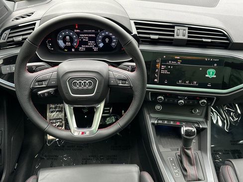 Certified 2025 Audi Q3 2.0T Premium Plus w/ Premium Plus Package image 13
