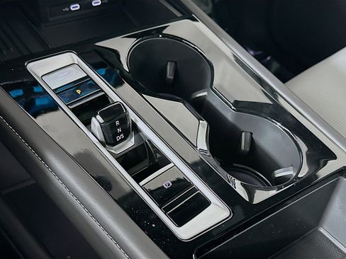 New 2025 Volkswagen Atlas Cross Sport SEL image 17