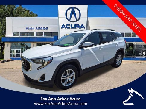 Used 2019 GMC Terrain SLE w/ Driver Convenience Package FWD image 1