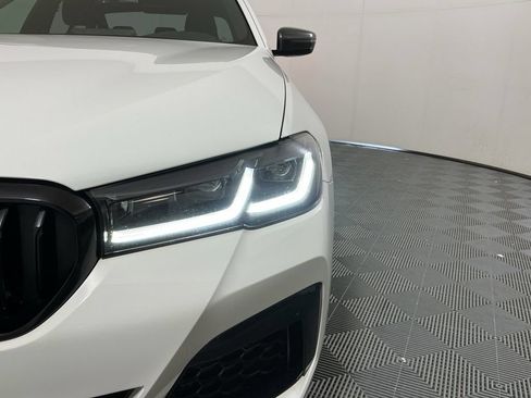Certified 2022 BMW 530i w/ M Sport Package RWD image 8