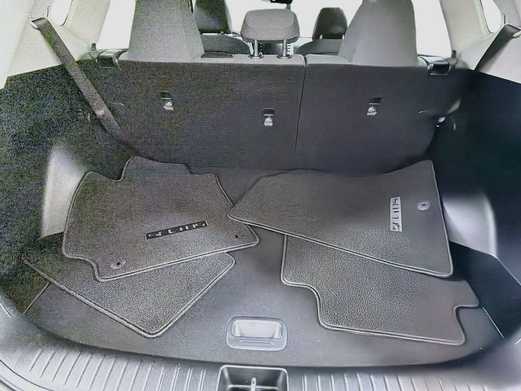 Used 2024 Kia Seltos LX AWD/4WD image 25