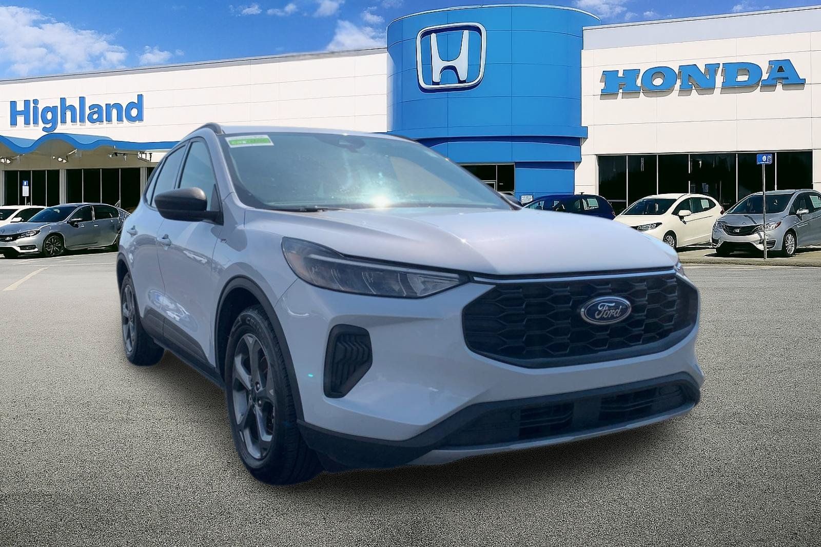 Used 2025 Ford Escape ST-Line FWD image 7