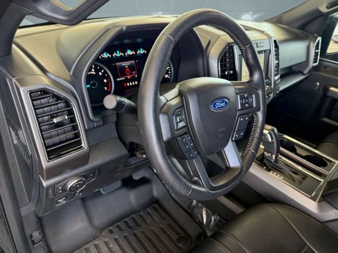 Used 2019 Ford F150 XLT w/ Equipment Group 302A Luxury AWD/4WD image 4