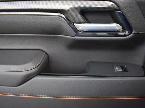 Used 2023 GMC Sierra 1500 AT4 w/ AT4 Preferred Package image 13