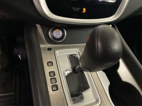 Used 2017 Nissan Murano S w/ Navigation Package AWD/4WD image 31