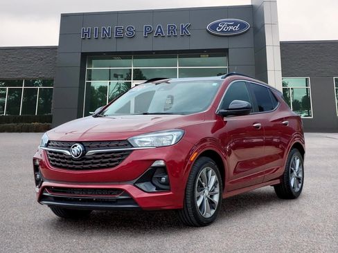 Used 2020 Buick Encore GX Select w/ Sport Touring Package FWD image 3