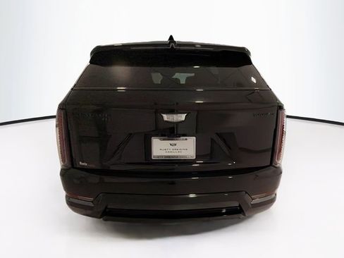 Certified 2025 Cadillac Escalade IQ Sport 1 w/ LPO, ONYX Package AWD/4WD image 6
