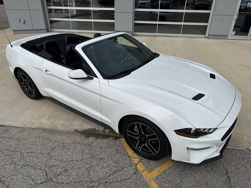Used 2020 Ford Mustang Premium RWD image 35