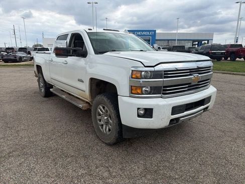 Used 2015 Chevrolet Silverado 3500 High Country w/ Duramax Plus Package AWD/4WD image 2