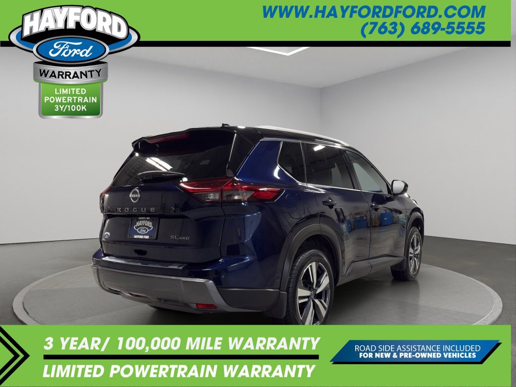 Used 2025 Nissan Rogue SL w/ Tech Package AWD/4WD image 3
