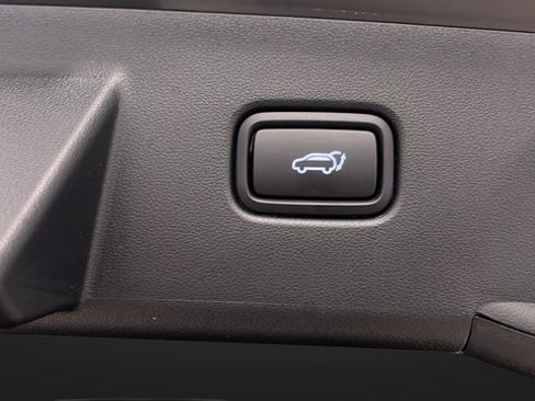 Used 2025 Hyundai Tucson Limited AWD/4WD image 25