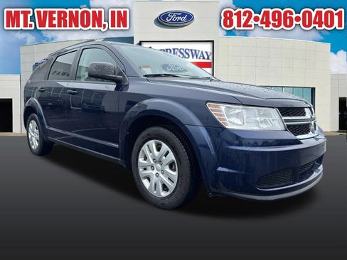 Used 2020 Dodge Journey SE FWD image 5