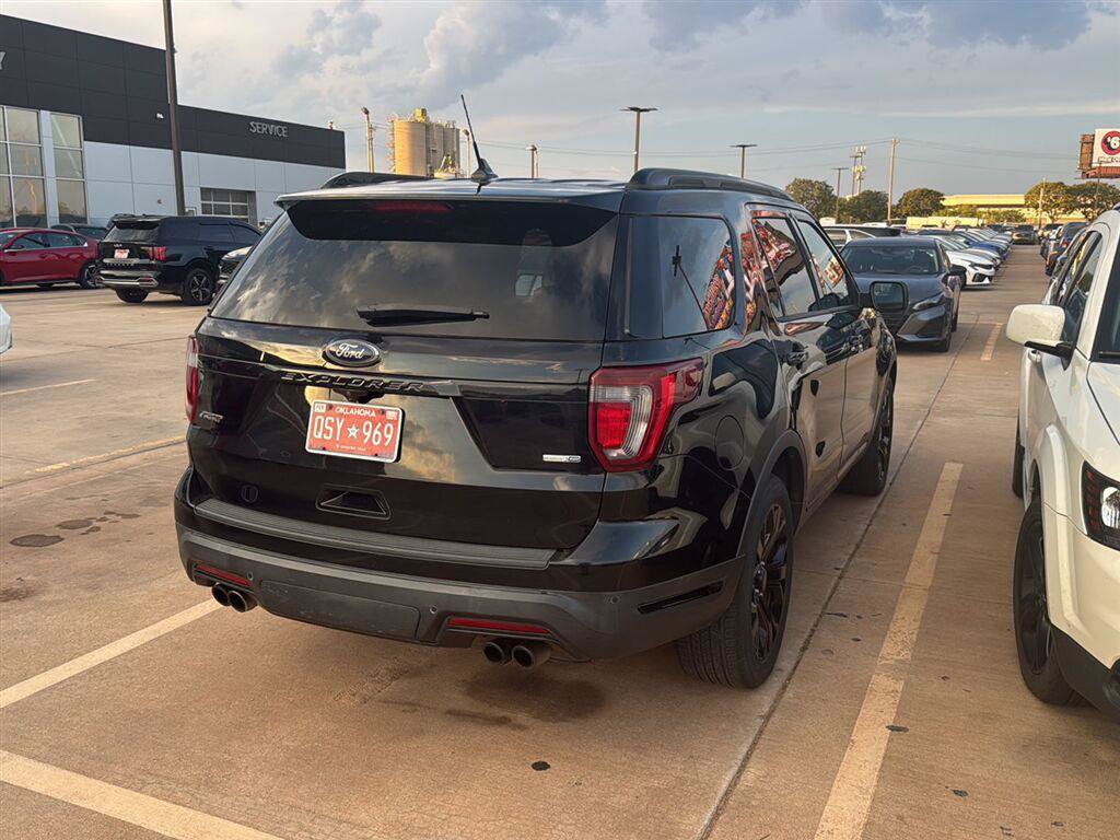 Used 2019 Ford Explorer Sport w/ Equipment Group 401A AWD/4WD image 10