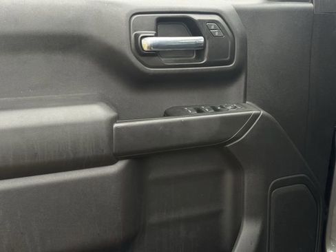 Used 2022 Chevrolet Silverado 1500 Custom w/ Safety Confidence Package image 23