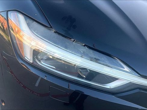 Used 2018 Volvo XC60 T6 Inscription w/ Convenience Package AWD/4WD image 39