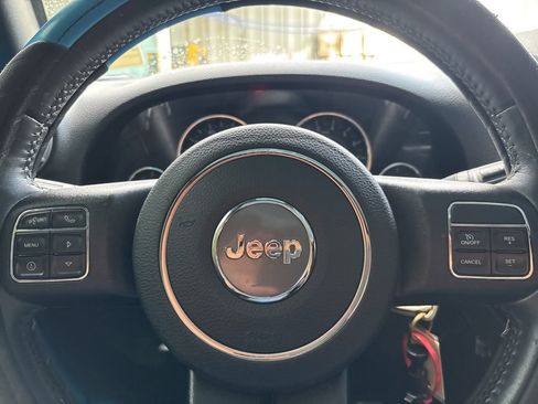 Used 2017 Jeep Wrangler Unlimited Sport w/ Quick Order Package 24S image 13