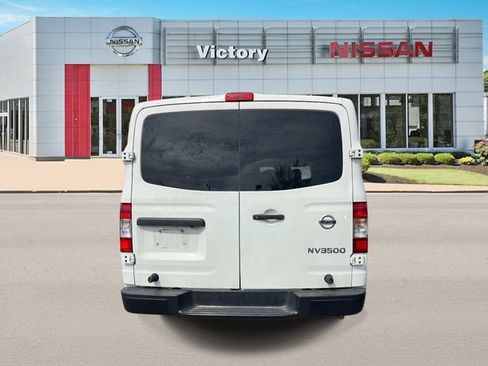 Used 2018 Nissan NV 3500 S RWD image 3