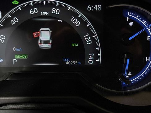 Certified 2024 Toyota RAV4 XLE Premium AWD/4WD image 19