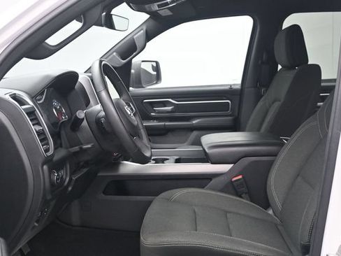 Used 2025 RAM 1500 Big Horn AWD/4WD image 6