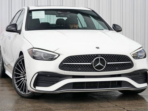 Used 2022 Mercedes-Benz C 300 Sedan w/ AMG Line w/ Night Package image 2