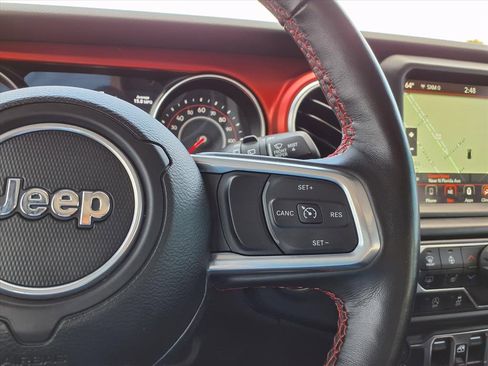 Used 2022 Jeep Wrangler Unlimited Rubicon w/ Cold Weather Group image 35