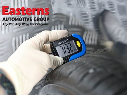 Used 2025 Honda Civic Sport image 28