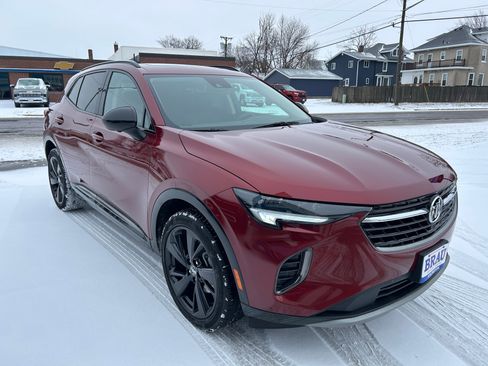 Used 2023 Buick Envision Essence w/ Technology Package I image 4