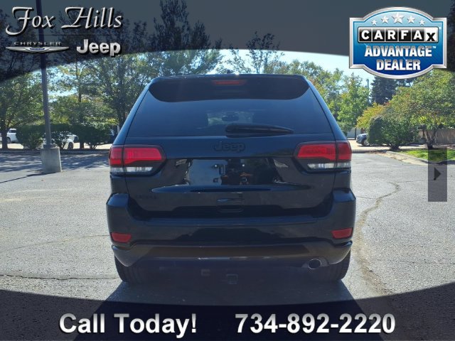 Used 2018 Jeep Grand Cherokee Altitude AWD/4WD image 7