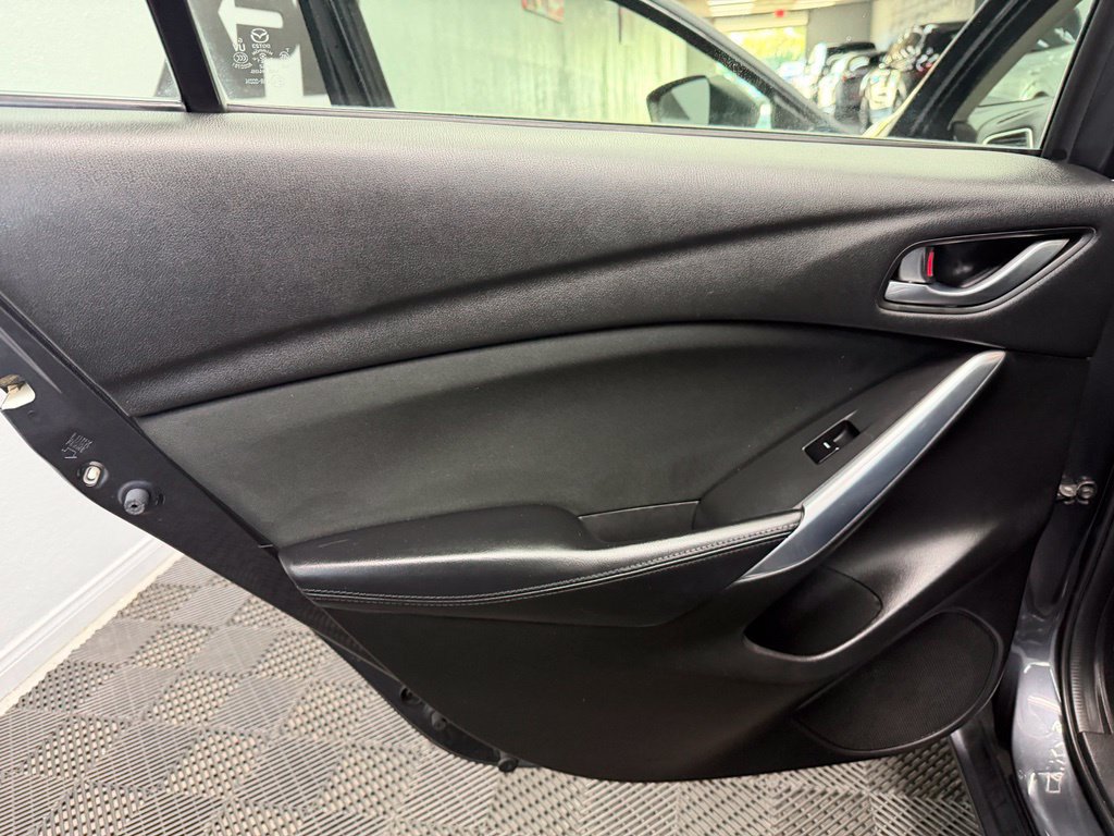 Used 2015 MAZDA MAZDA6 Sport FWD image 41
