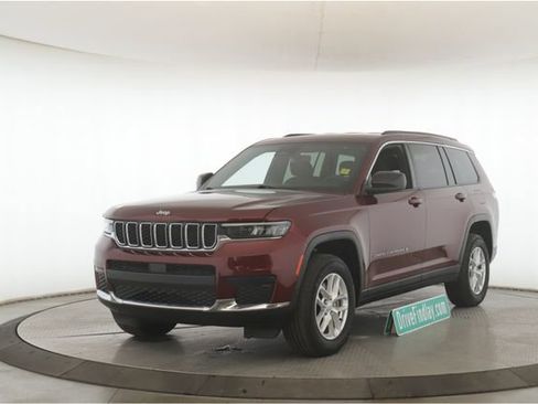 Used 2024 Jeep Grand Cherokee L Laredo w/ Luxury Tech Group I image 10