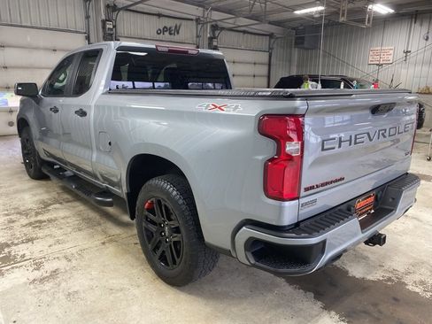 Certified 2023 Chevrolet Silverado 1500 RST w/ Redline Edition AWD/4WD image 14