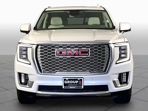Used 2023 GMC Yukon Denali w/ Max Trailering Package AWD/4WD image 4