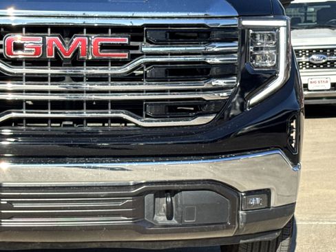 Used 2025 GMC Sierra 1500 SLT image 6