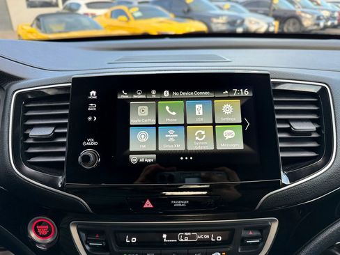 Used 2021 Honda Pilot Elite image 37