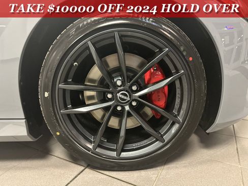 New 2024 Nissan Z Performance w/ Floor Mat Package image 8