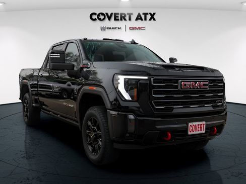 Used 2024 GMC Sierra 2500 AT4 w/ AT4 Premium Plus Package image 9