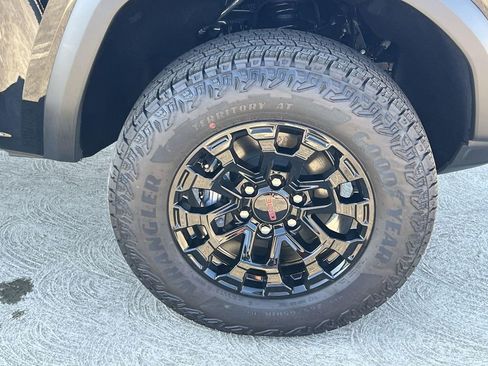 New 2026 GMC Canyon Elevation image 31