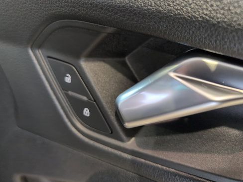 Used 2024 Audi Q3 2.0T Premium Plus w/ Premium Plus Package image 48