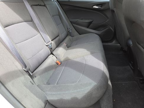 Used 2018 Chevrolet Cruze LT w/ Convenience Package FWD image 21