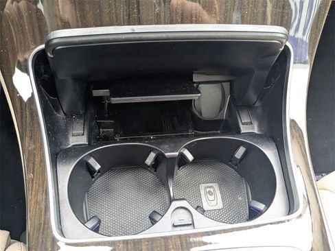 Used 2022 Mercedes-Benz GLC 300 image 29