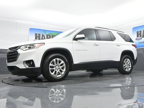 Used 2021 Chevrolet Traverse LT FWD image 20