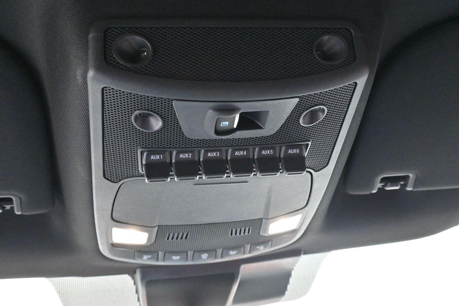 Used 2022 Ford F250 Lariat w/ Lariat Ultimate Package AWD/4WD image 29