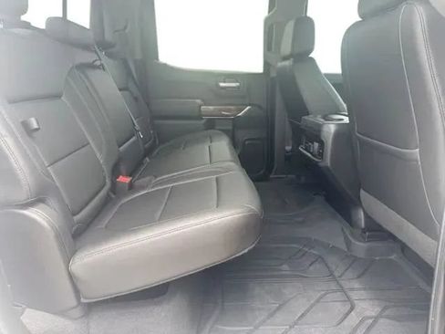 Used 2019 Chevrolet Silverado 1500 LT Trail Boss AWD/4WD image 16
