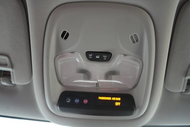 Used 2023 Chevrolet TrailBlazer LT w/ Convenience Package AWD/4WD image 26